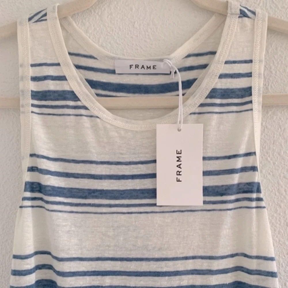 Frame Racer Back Linen Tank. / Denim Striped - Picture 6 of 10